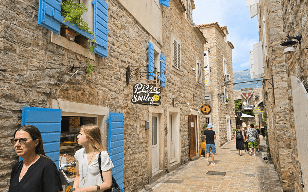 Budva Sokakları