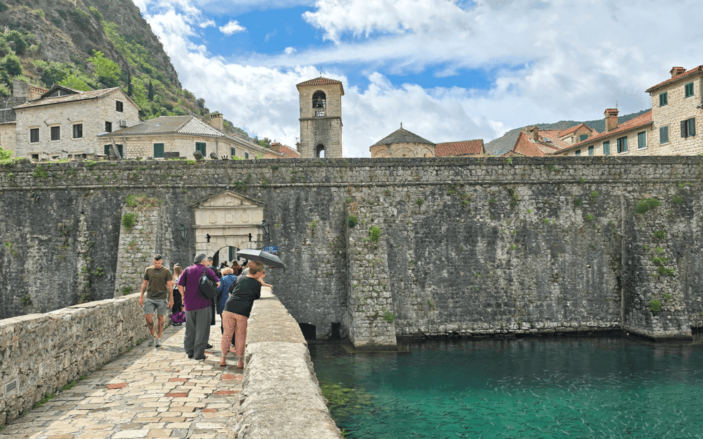 Kotor'un Nehir Kapısı Girişi