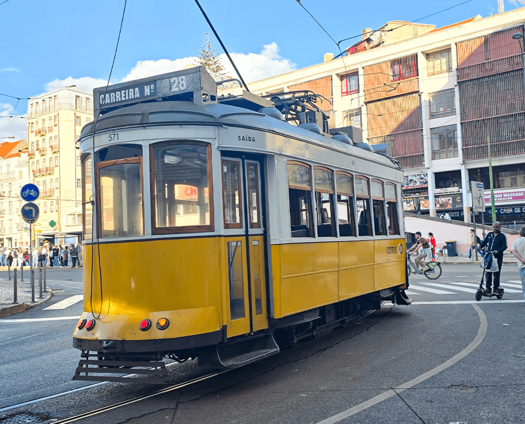 28 Nolu Tramvay
