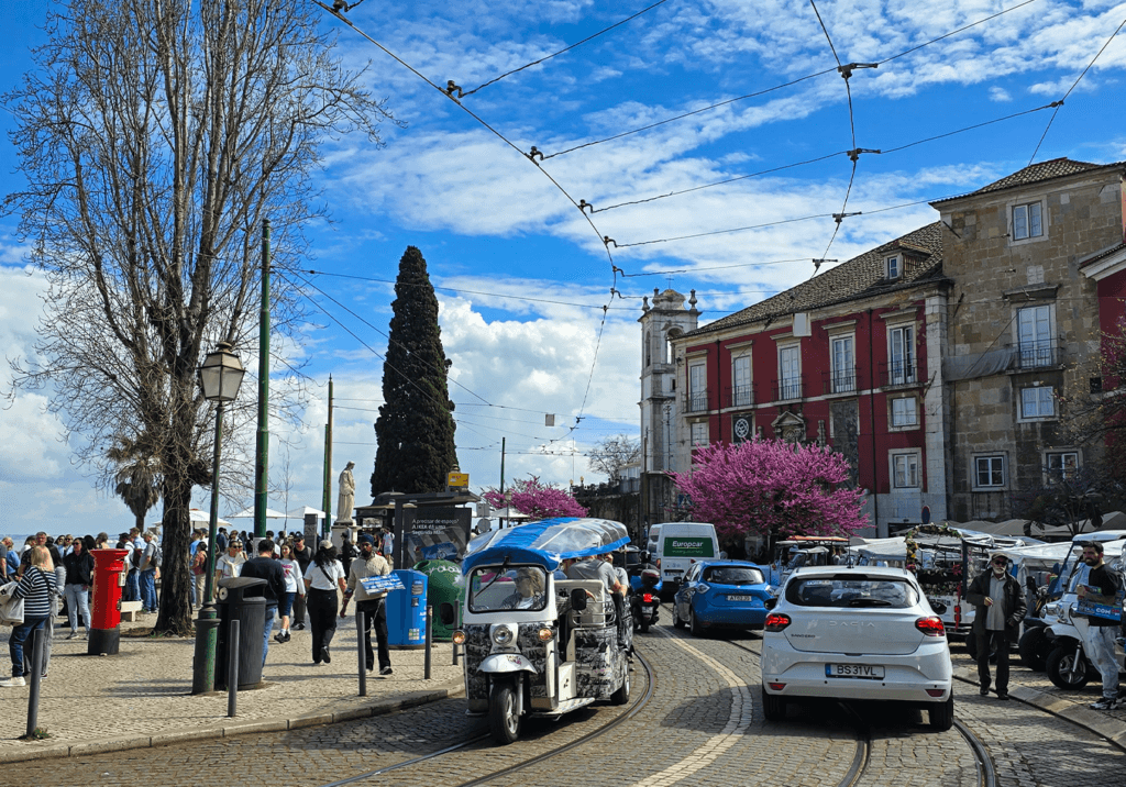 Alfama Sokakları
